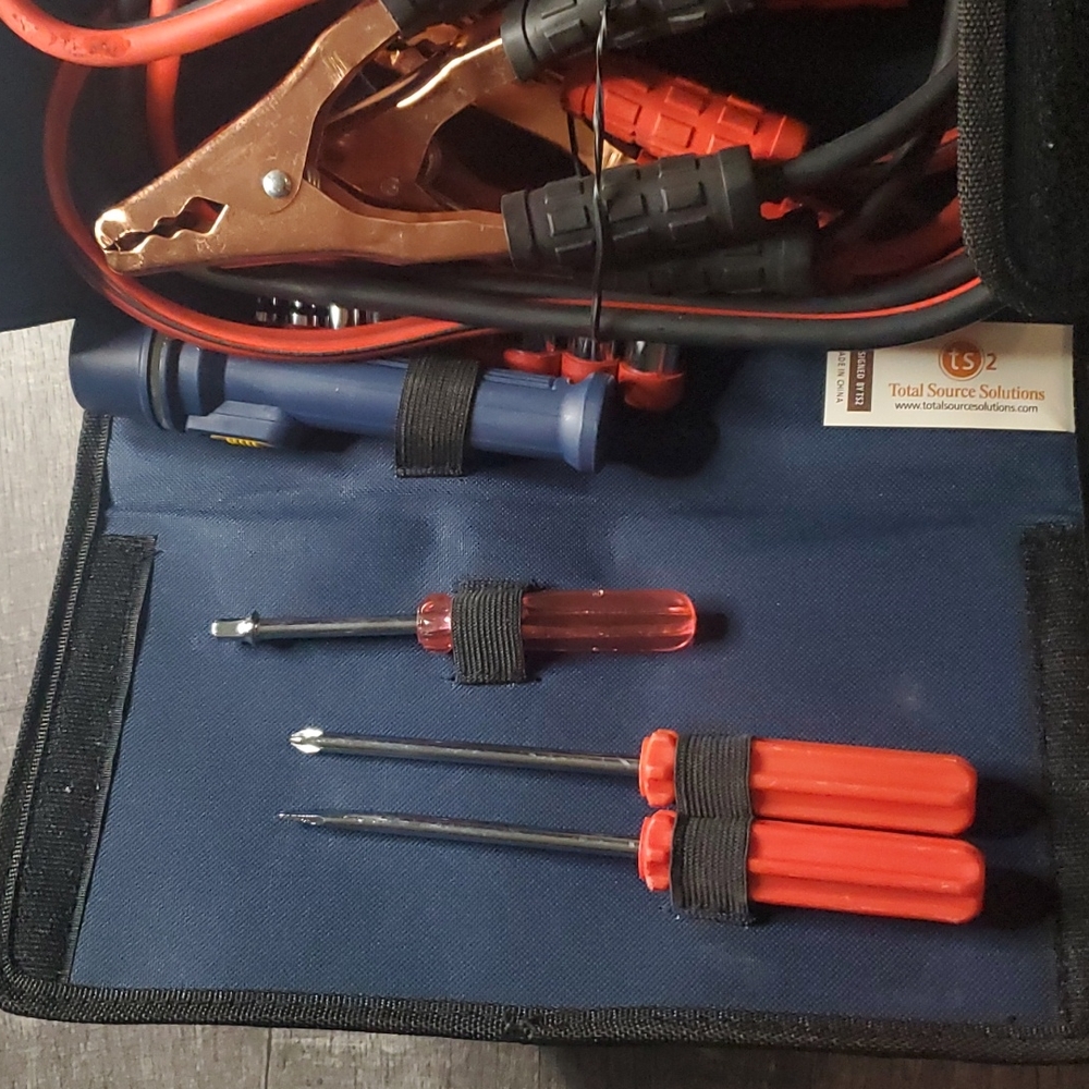 Car Jumpstart Kit/Set - Picture 2 of 4